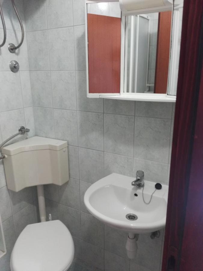 Apartmani Karuza Новаля Екстериор снимка